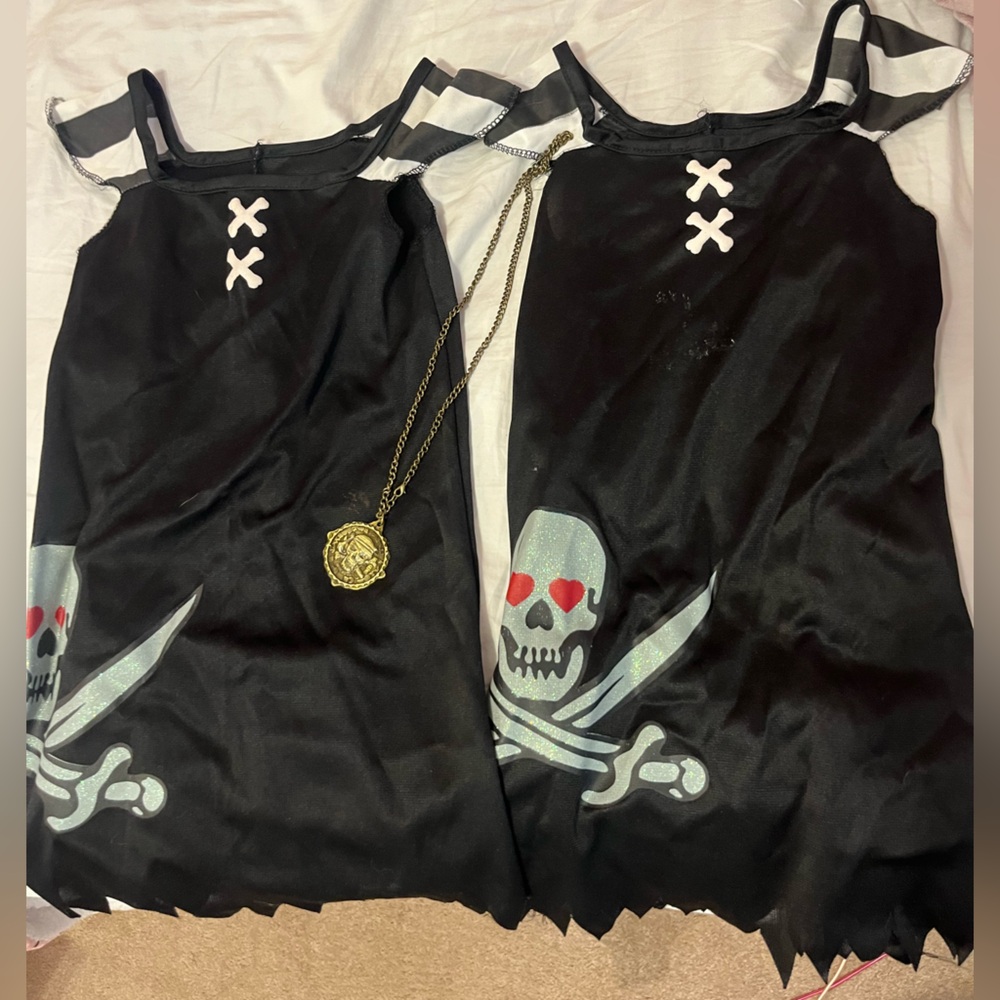 Pirate girls costume